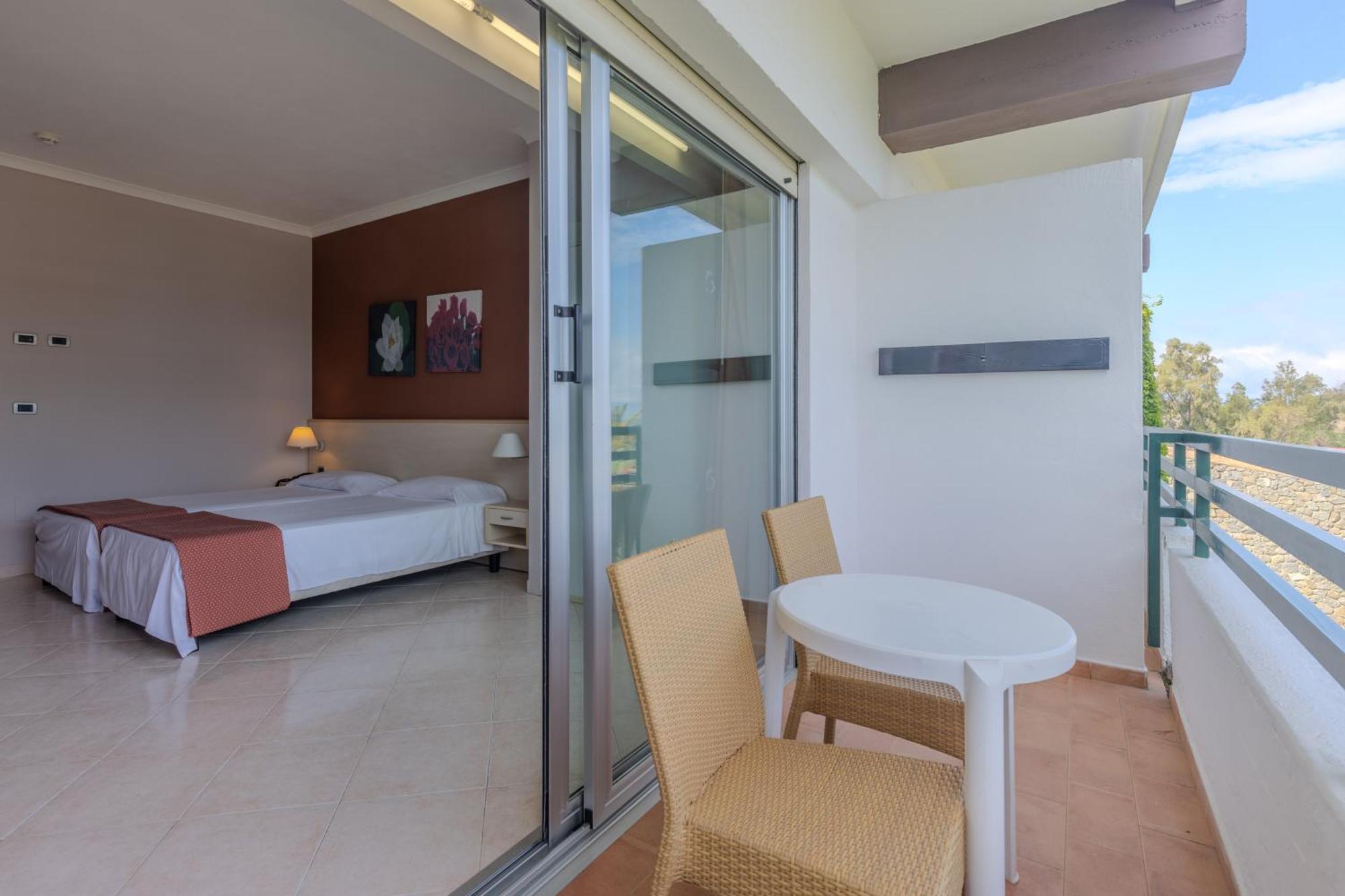 Aldiana Club Rocca Nettuno Calabria 호텔 트로페아 외부 사진